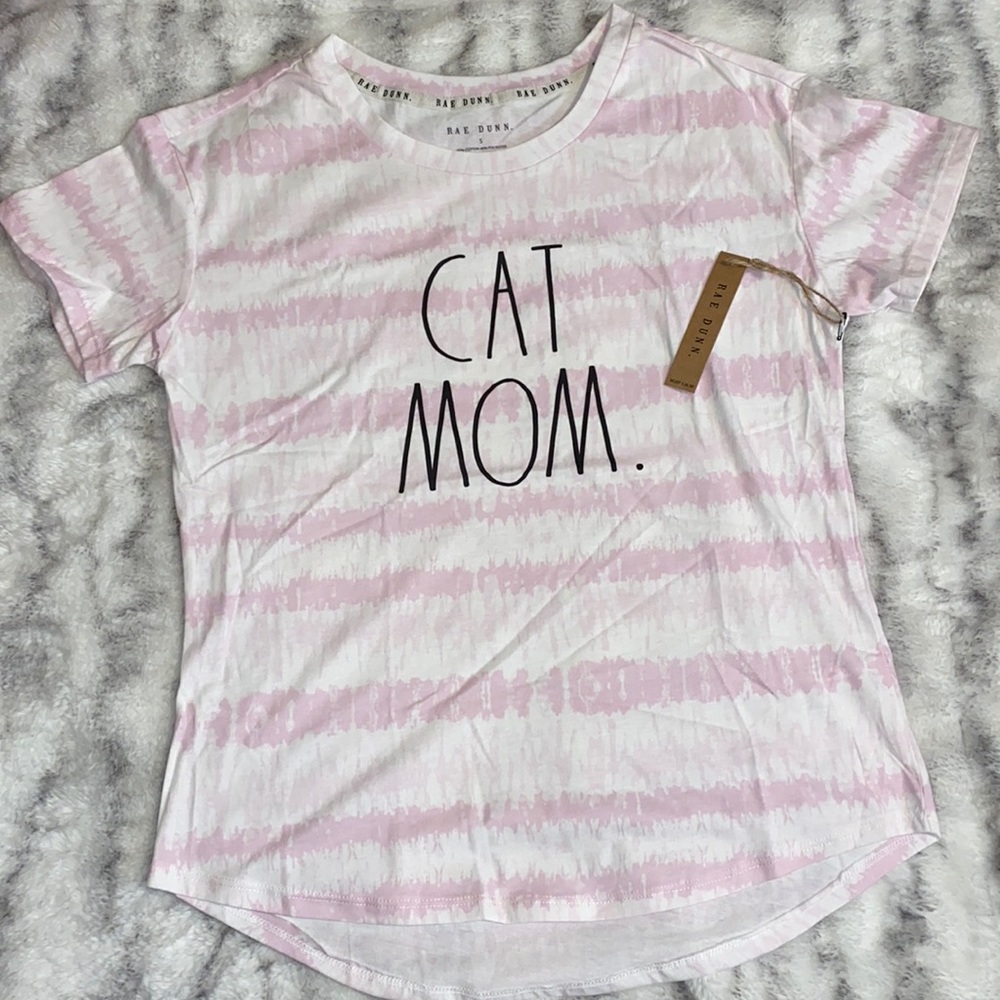 Rae Dunn Cat Mom. Tee